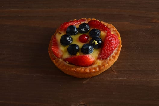 fresh red fruit pie in restaurant