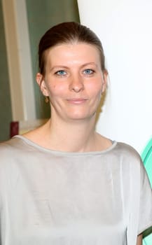 Julia Flat (Schlaufox E.V. Hamburg,. Pressegespraech Deichmann-Foerderpreis in der Stadtteilschule am Hafen in Hamburg
