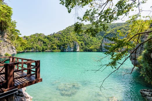Balcony at Thale Nai viewpoint, Blue Lagoon (Emerald Lake) beautiful nature landscape green sea in the middle of mountain at Koh Mae Ko island in Mu Ko Ang Thong National Park, Surat Thani, Thailand