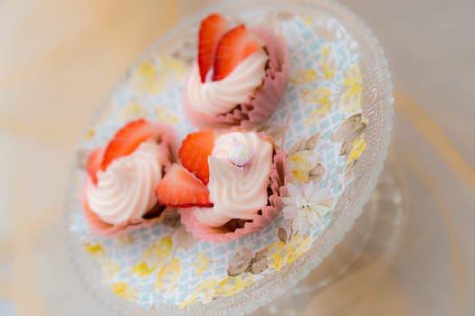Summer cupcakes