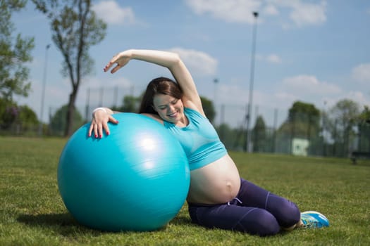 Fitball in the gym, Pregnant woman