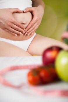 Pregnancy and nutrition, vitamins