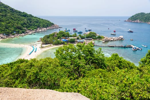 High angle view beautiful nature landscape sea beach and pier for boat trip at Koh Nang Yuan Island during summer is a famous tourist attraction in the Gulf of Thailand, Surat Thani, Thailand