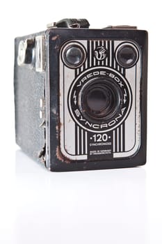 The Vrede-Box Syncrona made by Vredeborch Ltd in Germany in 1953.  It takes 120 film and also has a flash hotshoe.