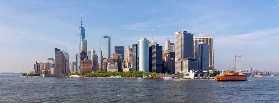 Panoramic view of Lower Manhattan, New York City, USA.