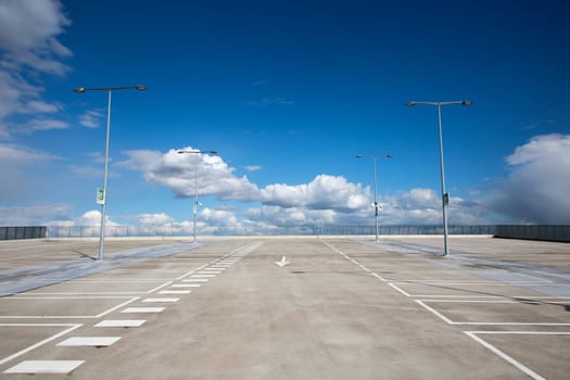 Empty roof of a parking lot .