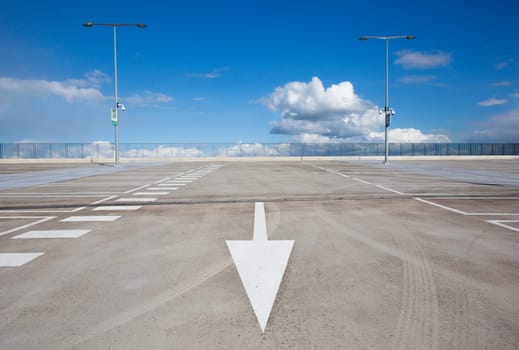 Empty roof of a parking lot .