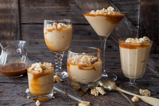 Delicious caramel mousse with butterscotch and peanut brittle