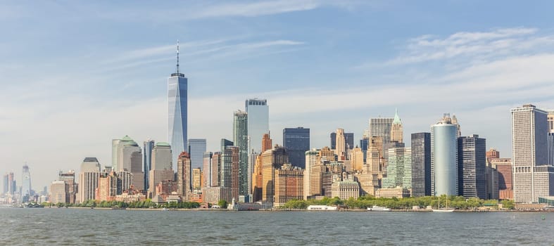 Panoramic view of Lower Manhattan, New York City, USA.