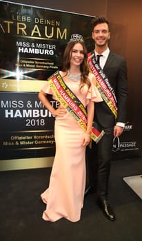 Pricilla Klein,  Tom von Holzapfel ,  Mister Hamburg 2018 Winner  ,  .Miss & Mister Hamburg modelcontest   2018 at the  Europapassage Hamburg . 31.08.2018
