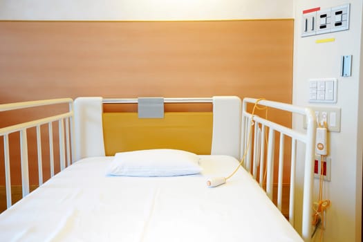 KAGAWA, JAPAN - OCTOBER 02, 2018 Room for admit patient, comfortable electrical bed and electrical alert for calling nurse, medical equipment in Mitoyo hospital