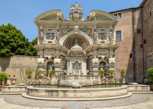 A very nice fountain in Tivoli, Italy