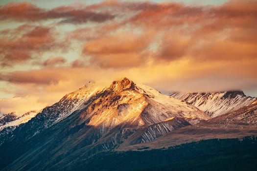 Snowcapped Mt. Cook Peak during Sunset in Mt. Cook National Park, magnificent rugged mountain with snow and ice, South Island, New Zealand