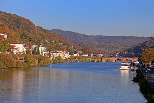 View over the Neckar from the Theodor-Heuss-Bridge to the Old Bridge