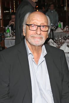 Karl Dall   , .Hamburg Premiere von    PALAZZO Dinner - Show King and Queens  im  PALAZZO-Spiegelpalast Hamburg