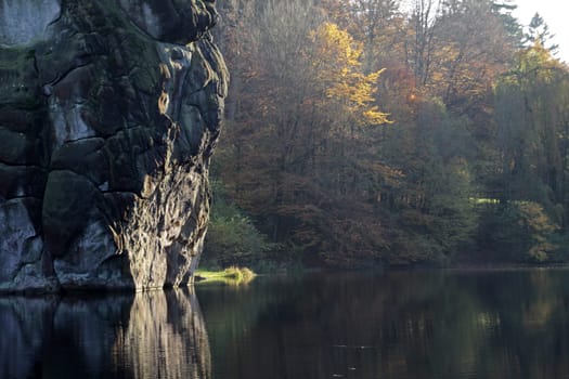 The External Stones in Autumn