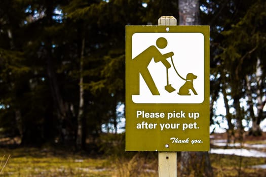 Please Pick Up After Your Pet sign.