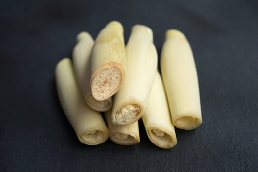 Sugar Cane Flower, also known as Fijian asparagus in Fiji islands, or Telur Tebu in Indonesia. Its scientific name is saccharum edule hasskarl.