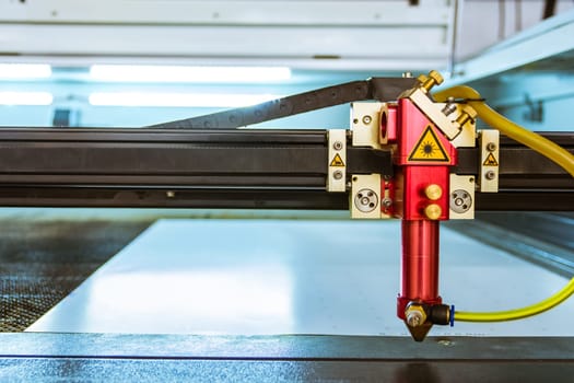Laser Cutting Machine Thin Materials Cut Head Beam Idle Open Inside Red Body Metal Industrial Professional Production Sheet