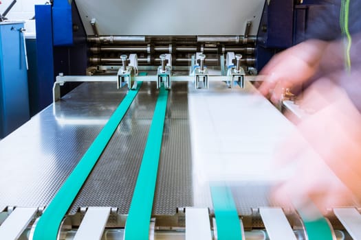 Paper Folding Machine Rollers Conveyor Belt Output Feed Printing Industry Press Production Working Blur
