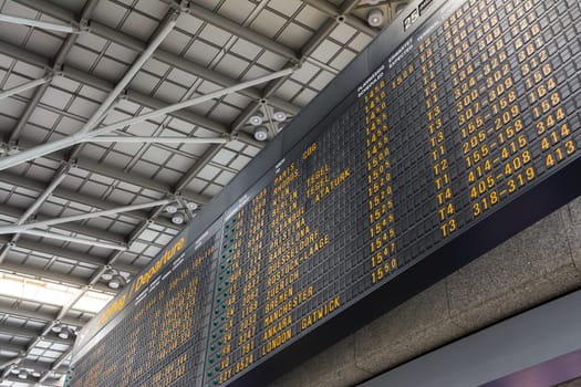 German Airport Abflug Departures TImetable Schedule Sign Information
