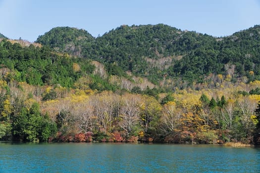 Lake Yunoko is a small lake located just north of Senjogahara marsh and it is located about 6 km north-northwest of Lake Chuzenji. This photo was shot in autumn.