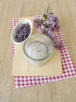 Sugar with lilac flowers