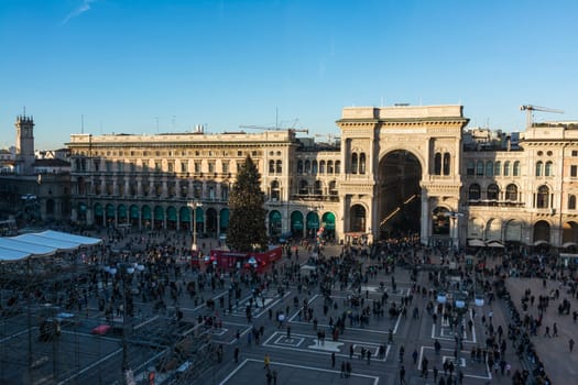 Galleria Vittorio Emanuele II Entryway Famous Destination Italy Architecture Shopping Mall During Christmas 2016 Traveling Winter Sightseeing Crowd