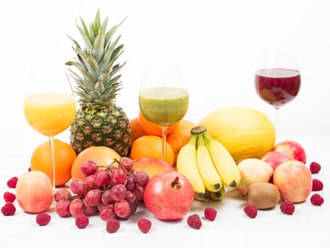 Fruits and southern fruits with fruit juices