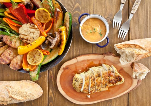Marinated hate brus and colorful grilled gemuese