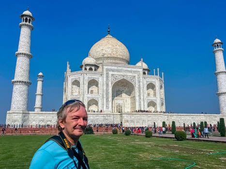Selfie in front of Crown of the Palaces - Taj Mahal in Agra, Uttar Pradesh, India