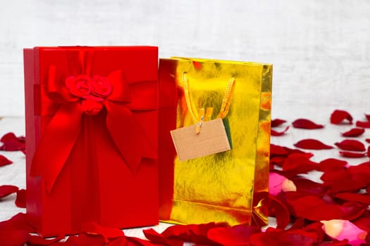 Valentine's Day shopping and gift box