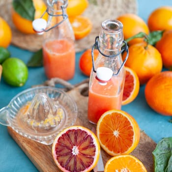 Fresh pressed juice with bloodoranges, tangerines and lemons