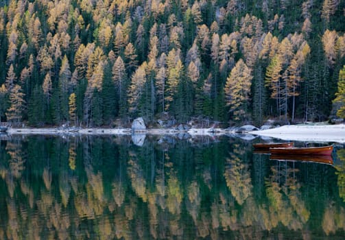 lago di Braies in Dolomites mountains, Sudtirol, Italy