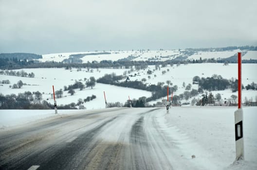 winter road
