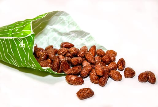 roasted almonds