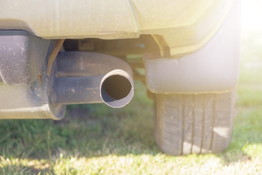 Off road car exhaust pipe without smoke