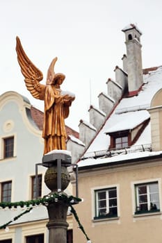 Memmingen Memmingen is a city in Bayern/Germany with many historical attractions