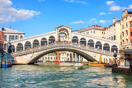 Famous Rialto bridge over the Grand Canal, Venice, Italy.