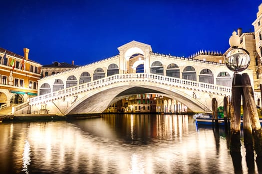 The Rialto bridge in Venice, night view.