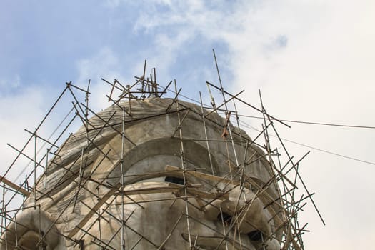 Buddha statue under construction, construction of the Buddha statue