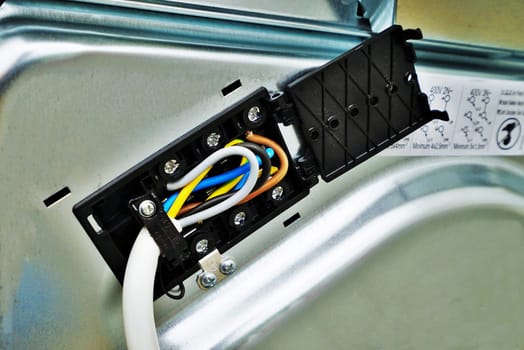New stove connection with a power cable