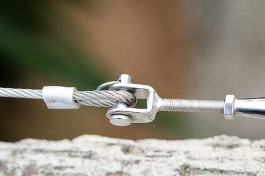 details of a cable sinker