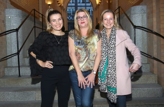 Dajana Eder,   Claudia Schulz ,PR ,  Freya Matthiessen, ., Pre-Easter-Drink and After Work Event  at the Tortue  in Hamburg 2019