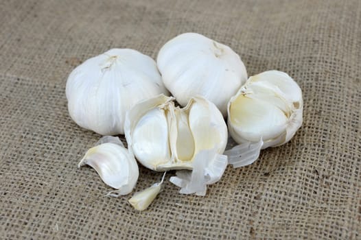 A close up shot of garlic cloves
