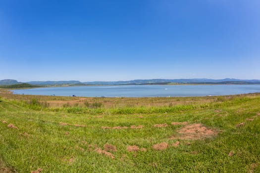 Albert falls dam scenic summer landscape public fishing ski boats camping holidays.