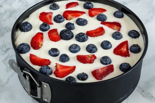 Berry dessert on the basis of yogurt in metal form