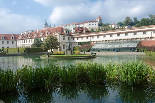 one beutiful park in prag with water