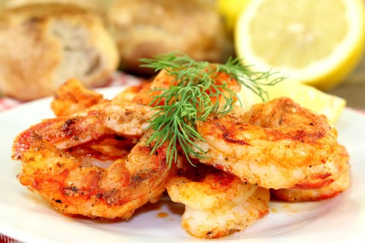 fried shrimp with lemon and dill
