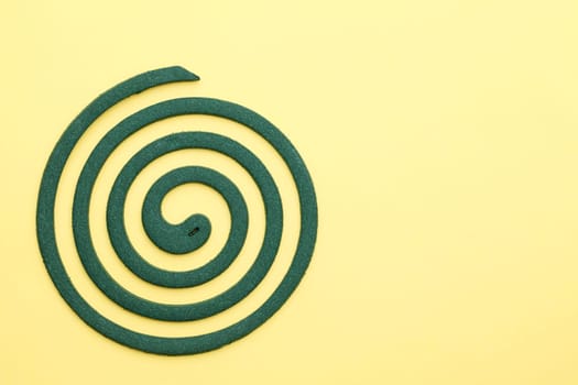 green mosquito spiral